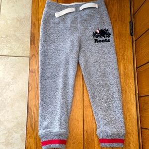 Roots Christmas Joggers- Size 3T unisex